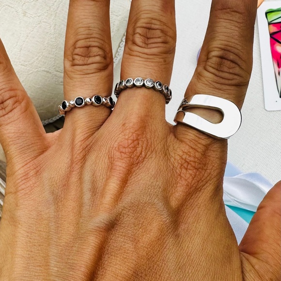 Tiffany & Co. Out of Retirement Loop Ring in Silver, sz 6.5 - Picture 1 of 7